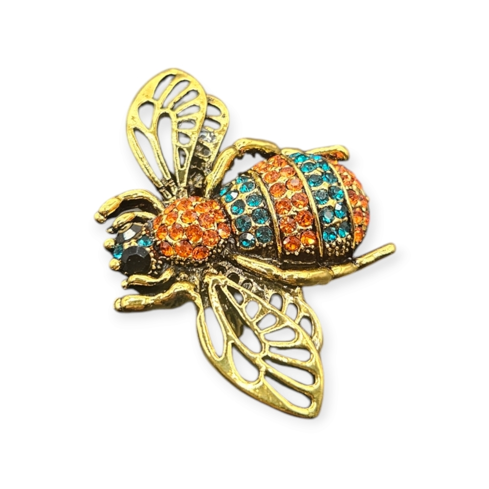 Bee Brooch - Picture 2 of 3